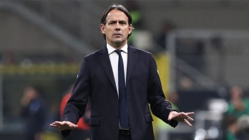 Câu hỏi thường gặp HLV Inter Milan hiện tại là ai?