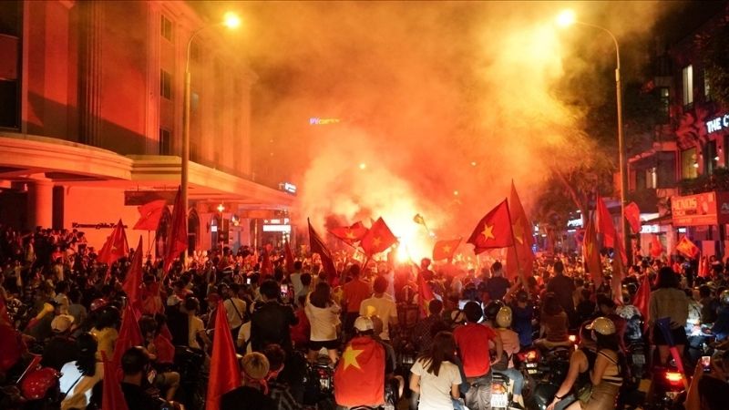 Đi Bão Trong Bóng Đá Là Gì? Hiện Tượng Văn Hóa Độc Đáo 3 Câu Hỏi Thường Gặp Về Đi Bão Trong Bóng Đá