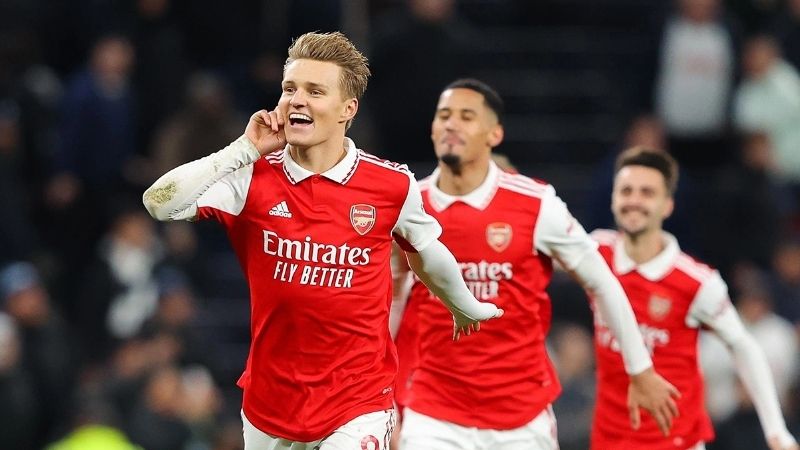 FAQ – Câu hỏi thường gặp tại sao Arsenal bị gọi là chú tư