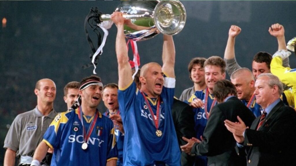 Juventus có bao nhiêu danh hiệu?