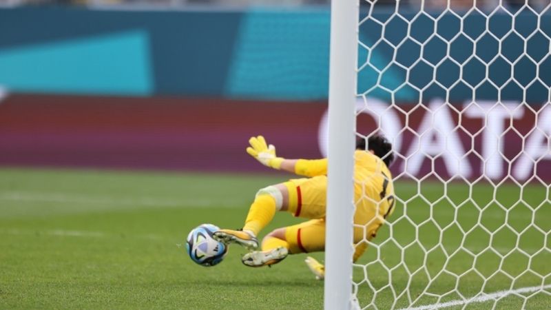 Những cú sút penalty để đời