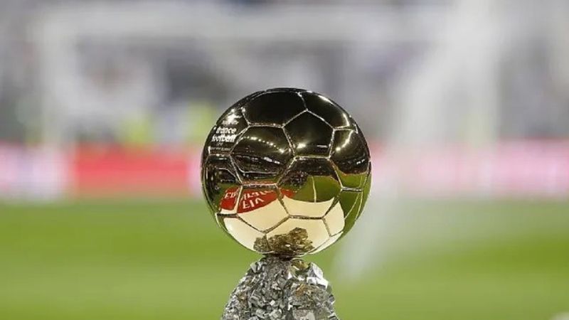 Quả Bóng Vàng Là Gì? Biểu Tượng Đỉnh Cao Bóng Đá Thế Giới 3 Những tranh cãi xoay quanh Quả bóng vàng