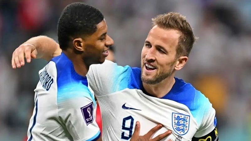 So sánh Euro với World Cup