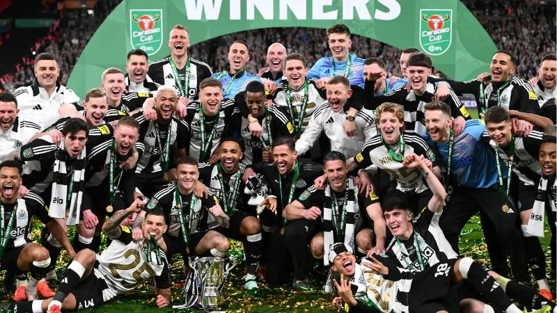 Cúp Liên Đoàn Bóng Đá Anh Là Gì? Giải Thích Chi Tiết Từ A–Z 3 So sánh với FA Cup và Ngoại hạng Anh