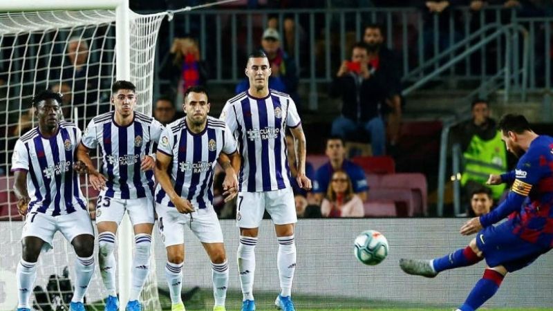 Đá Phạt Trực Tiếp Là Gì? Bí Mật Đằng Sau Cú Sút Quyết Định 3 Ý nghĩa chiến thuật của đá phạt trực tiếp là gì?